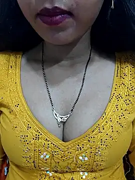 Snapshot of Sharmila-Singh chatting on 06-30-26, 06:41 Sharmila-Singh online show from 06-30-26, 06:41