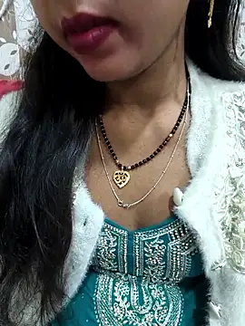 Snapshot of Sharmila-Singh chatting on 01-15-26, 02:09 Sharmila-Singh online show from 01-15-26, 02:09