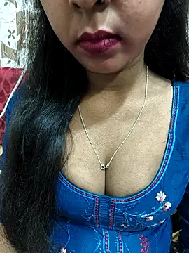 Snapshot of Sharmila-Singh chatting on 01-12-26, 06:04 Sharmila-Singh online show from 01-12-26, 06:04