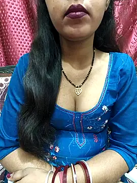 Snapshot of Sharmila-Singh chatting on 12-20-25, 07:11 Sharmila-Singh online show from 12-20-25, 07:11