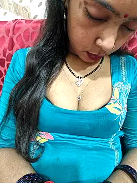 Snapshot of Sharmila-Singh chatting on 02-20-26, 06:32 Sharmila-Singh online show from 02-20-26, 06:32