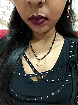 Snapshot of Sharmila-Singh chatting on 02-26-26, 04:51 Sharmila-Singh online show from 02-26-26, 04:51