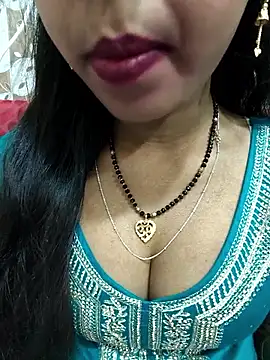 Snapshot of Sharmila-Singh chatting on 01-10-26, 04:13 Sharmila-Singh online show from 01-10-26, 04:13