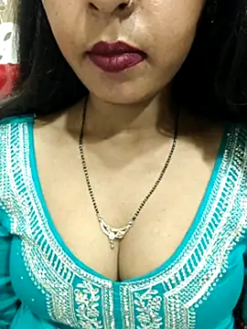 Snapshot of Sharmila-Singh chatting on 07-16-26, 06:38 Sharmila-Singh online show from 07-16-26, 06:38