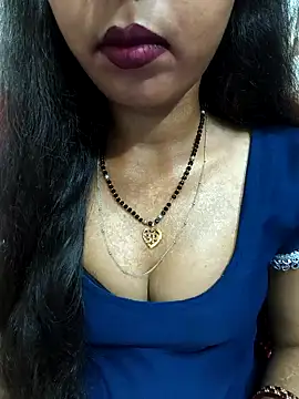 Snapshot of Sharmila-Singh chatting on 06-03-26, 04:46 Sharmila-Singh online show from 06-03-26, 04:46