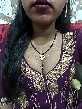 Snapshot of Sharmila-Singh chatting on 02-13-26, 12:27 Sharmila-Singh online show from 02-13-26, 12:27