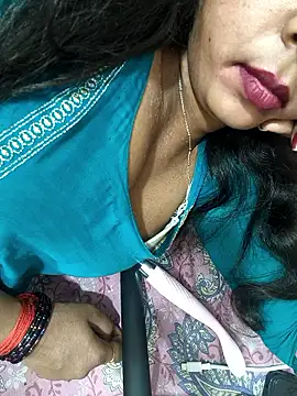 Snapshot of Sharmila-Singh chatting on 02-24-26, 07:59 Sharmila-Singh online show from 02-24-26, 07:59