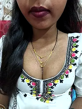 Snapshot of Sharmila-Singh chatting on 05-27-26, 05:53 Sharmila-Singh online show from 05-27-26, 05:53