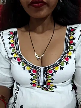 Snapshot of Sharmila-Singh chatting on 07-24-26, 07:21 Sharmila-Singh online show from 07-24-26, 07:21
