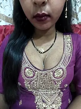 Snapshot of Sharmila-Singh chatting on 02-17-26, 06:05 Sharmila-Singh online show from 02-17-26, 06:05