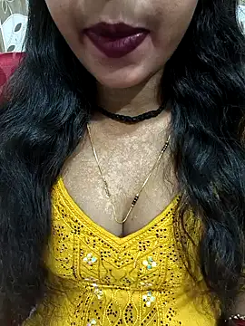 Snapshot of Sharmila-Singh chatting on 06-11-26, 07:11 Sharmila-Singh online show from 06-11-26, 07:11