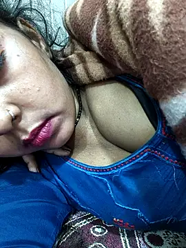 Snapshot of Sharmila-Singh chatting on 12-20-25, 07:17 Sharmila-Singh online show from 12-20-25, 07:17