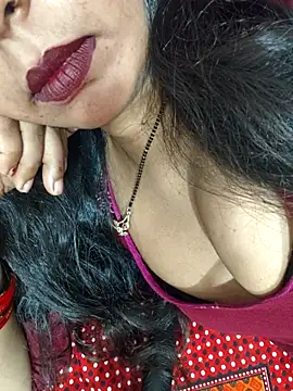 Snapshot of Sharmila-Singh chatting on 07-22-26, 07:10 Sharmila-Singh online show from 07-22-26, 07:10