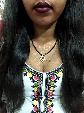 Snapshot of Sharmila-Singh chatting on 06-01-26, 06:57 Sharmila-Singh online show from 06-01-26, 06:57
