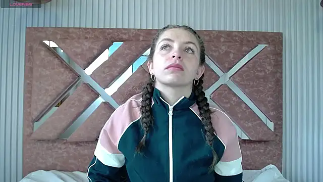  isaabellaa online show from 04-07-26, 12:29