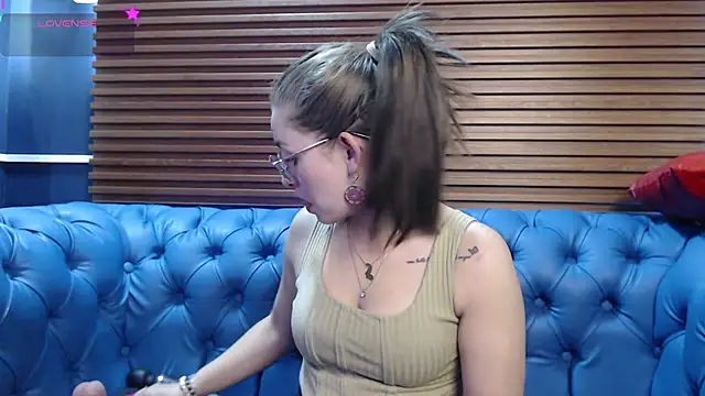  isaabellaa online show from 03-21-25, 11:44
