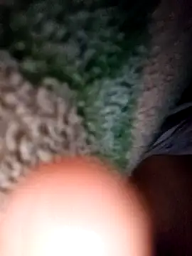 Snapshot of Queen_suman chatting on 12-17-24, 09:17 Queen suman online show from 12-17-24, 09:17