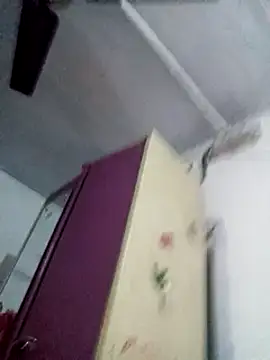 Snapshot of Queen_suman chatting on 12-27-24, 08:13 Queen suman online show from 12-27-24, 08:13