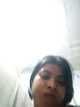 Snapshot of Queen_suman chatting on 03-18-25, 03:33 Queen suman online show from 03-18-25, 03:33