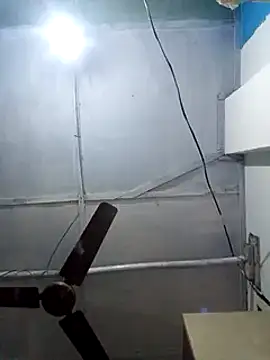 Snapshot of Queen_suman chatting on 01-28-25, 01:39 Queen suman online show from 01-28-25, 01:39