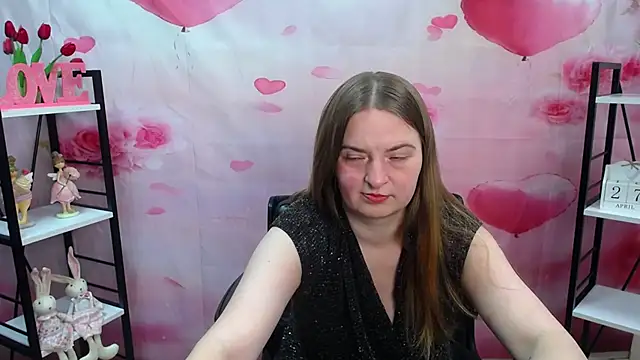 Snapshot of FreyaDak chatting on 04-27-26, 05:11 FreyaDak online show from 04-27-26, 05:11