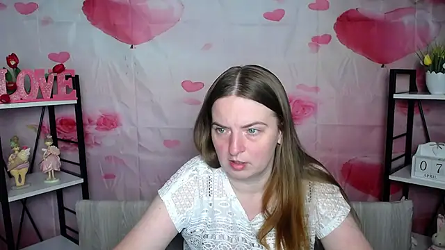 FreyaDak online show from 04-08-26, 05:03