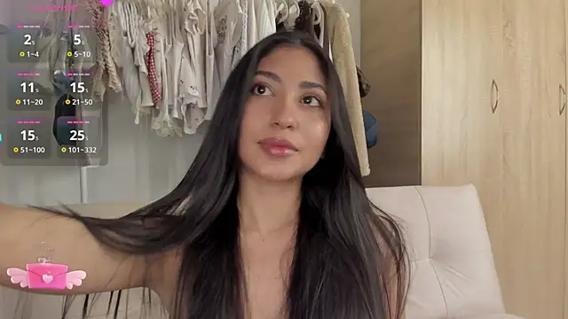 Sweetnaughtygirl  online show from 04-19-26, 01:06