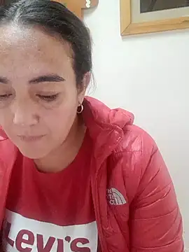 skayhot  online show from 11-26-25, 01:44