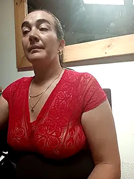 Snapshot of skayhot_ chatting on 02-14-25, 02:44 skayhot online show from 02-14-25, 02:44