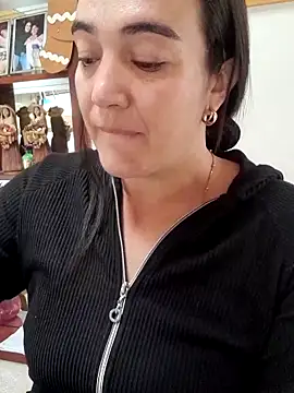 skayhot  online show from 11-21-25, 01:54