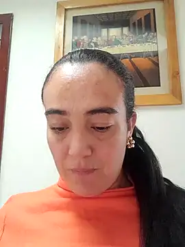 Snapshot of skayhot_ chatting on 09-27-25, 02:34 skayhot online show from 09-27-25, 02:34