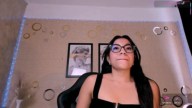 Snapshot of Mia_Gothzx chatting on 07-17-26, 04:04 Mia Gothzx online show from 07-17-26, 04:04