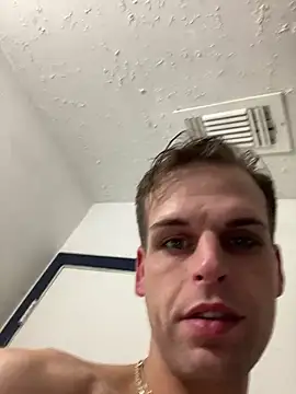 Dreagon79 online show from 12-25-24, 10:06