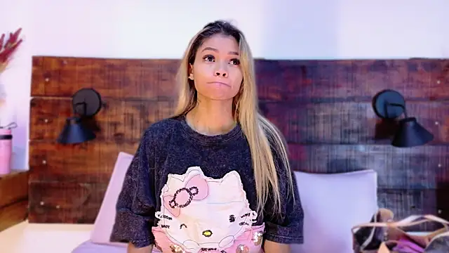 Snapshot of Celeste_sanz chatting on 02-24-26, 10:05 Celeste sanz online show from 02-24-26, 10:05