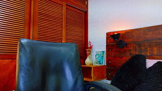 Snapshot of Celeste_sanz chatting on 09-19-25, 05:50 Celeste sanz online show from 09-19-25, 05:50