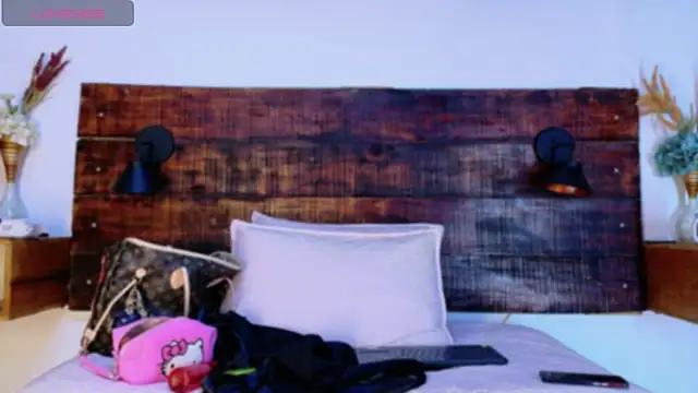 Snapshot of Celeste_sanz chatting on 02-11-26, 10:04 Celeste sanz online show from 02-11-26, 10:04