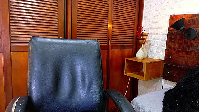 Snapshot of Celeste_sanz chatting on 09-30-25, 09:59 Celeste sanz online show from 09-30-25, 09:59