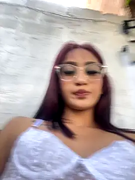 emily daarell online show from 11-06-25, 09:08