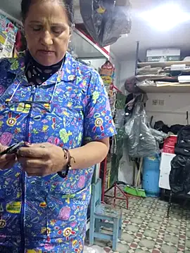 Snapshot of Edged_Hot69 chatting on 06-16-26, 01:11 Edged Hot69 online show from 06-16-26, 01:11