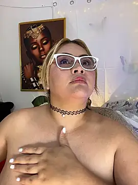 AshleyVXo online show from 06-17-26, 03:17