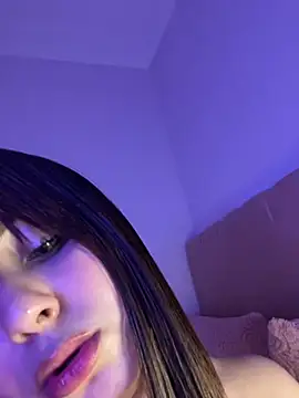 Snapshot of Ghazala-bitsh chatting on 02-22-25, 10:42 Ghazala-bitsh online show from 02-22-25, 10:42