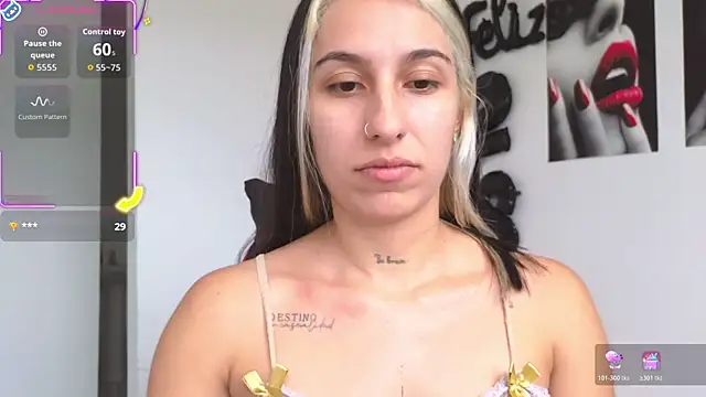 tammyandrade  online show from 10-21-25, 03:22