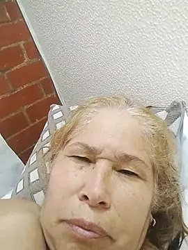 girl amada online show from 01-12-26, 01:51