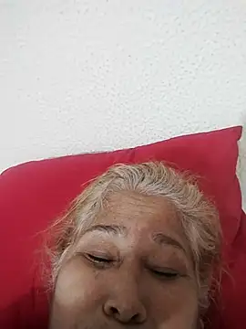 girl amada online show from 11-16-25, 09:30