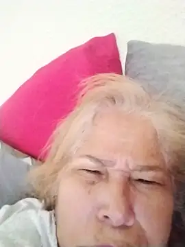 girl amada online show from 11-11-25, 01:28