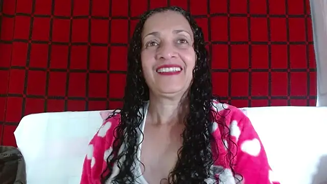Snapshot of Tita_Madurita chatting on 05-13-26, 10:00 Tita Madurita online show from 05-13-26, 10:00