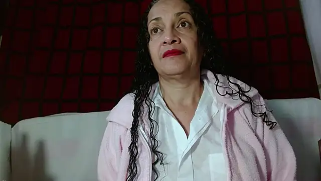 Snapshot of Tita_Madurita chatting on 06-17-26, 09:19 Tita Madurita online show from 06-17-26, 09:19