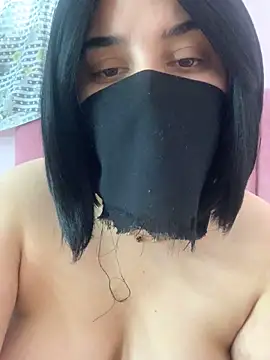 Snapshot of Miss-Soka chatting on 03-18-25, 11:55 Miss-Soka online show from 03-18-25, 11:55
