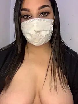 Miss-Soka online show from 12-17-25, 12:37