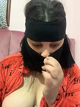 Snapshot of Miss-Soka chatting on 01-19-25, 07:36 Miss-Soka online show from 01-19-25, 07:36
